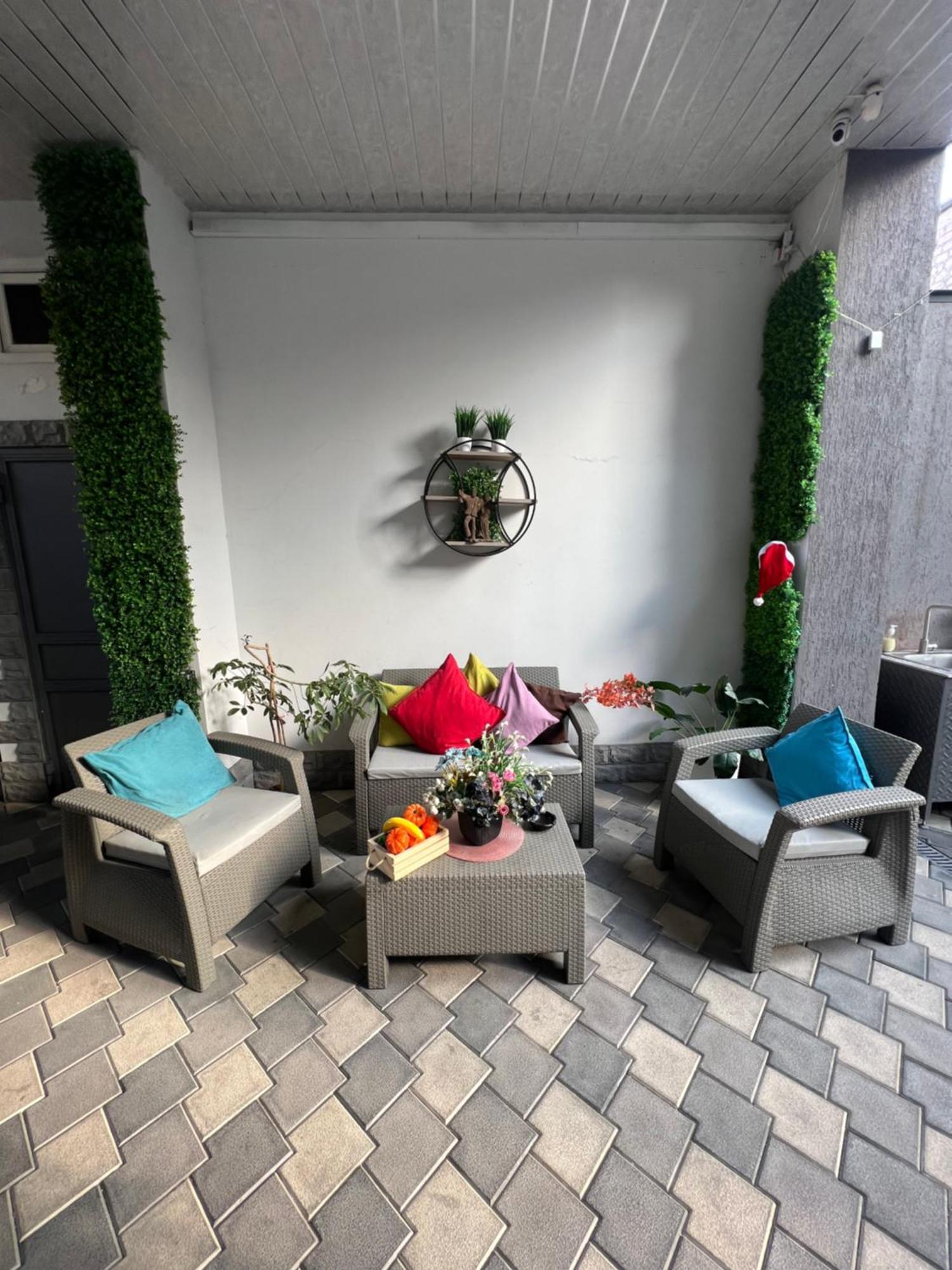 Cosy Apartment With Good Location Self Check In Jerevan Exteriör bild