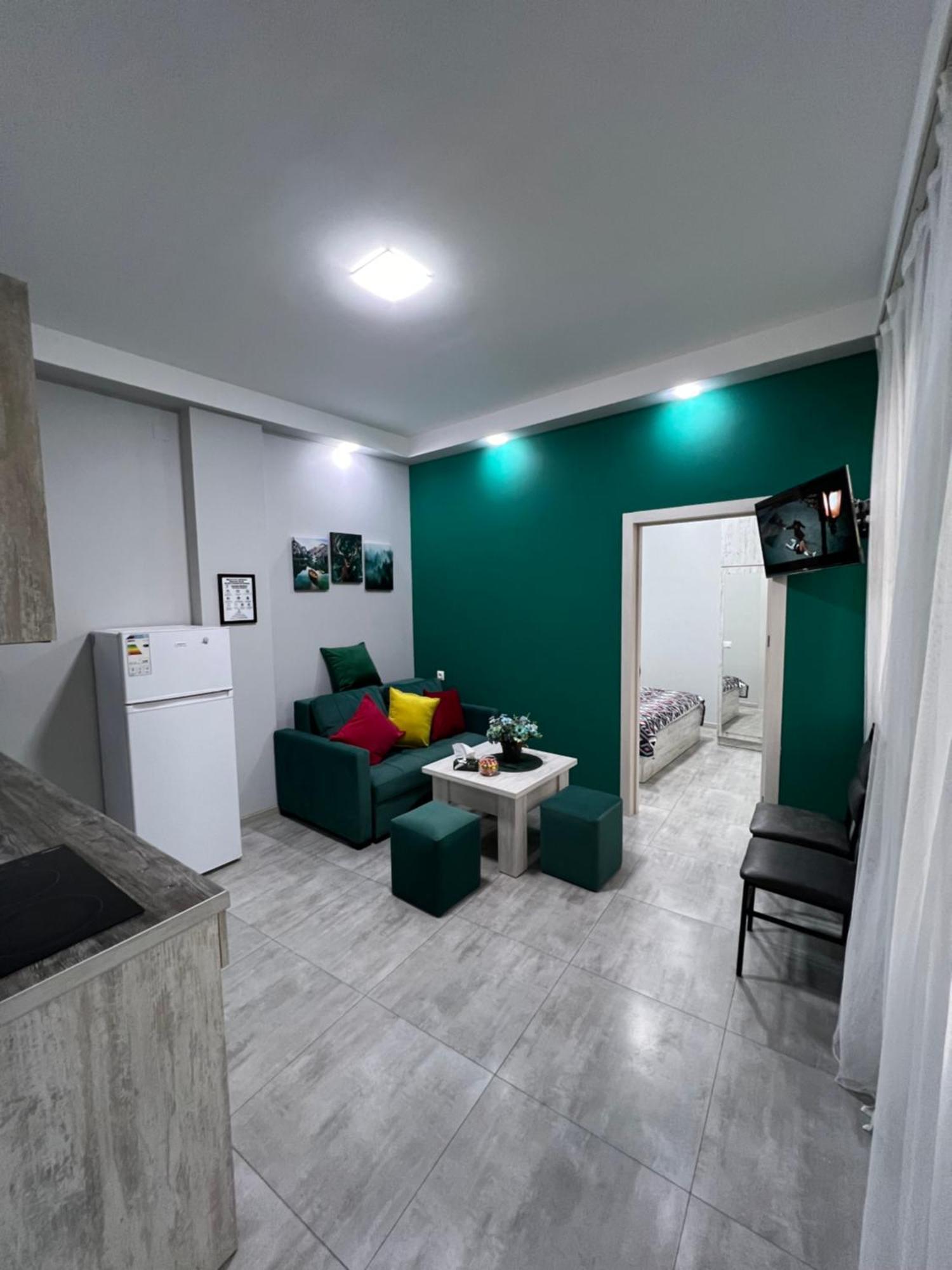 Cosy Apartment With Good Location Self Check In Jerevan Exteriör bild