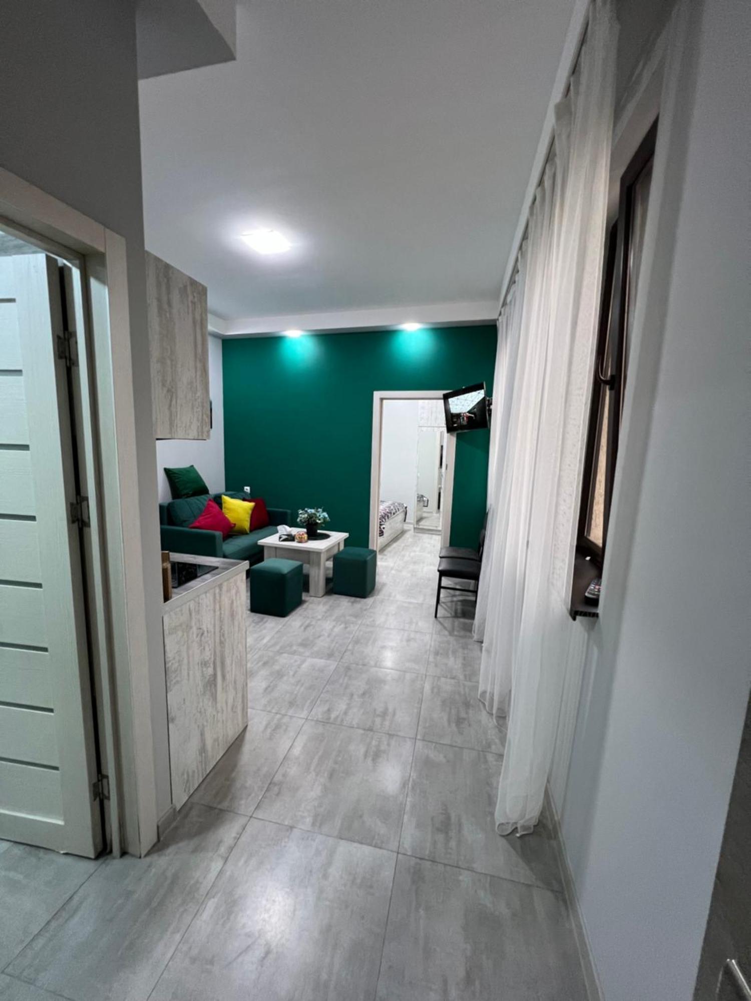 Cosy Apartment With Good Location Self Check In Jerevan Exteriör bild
