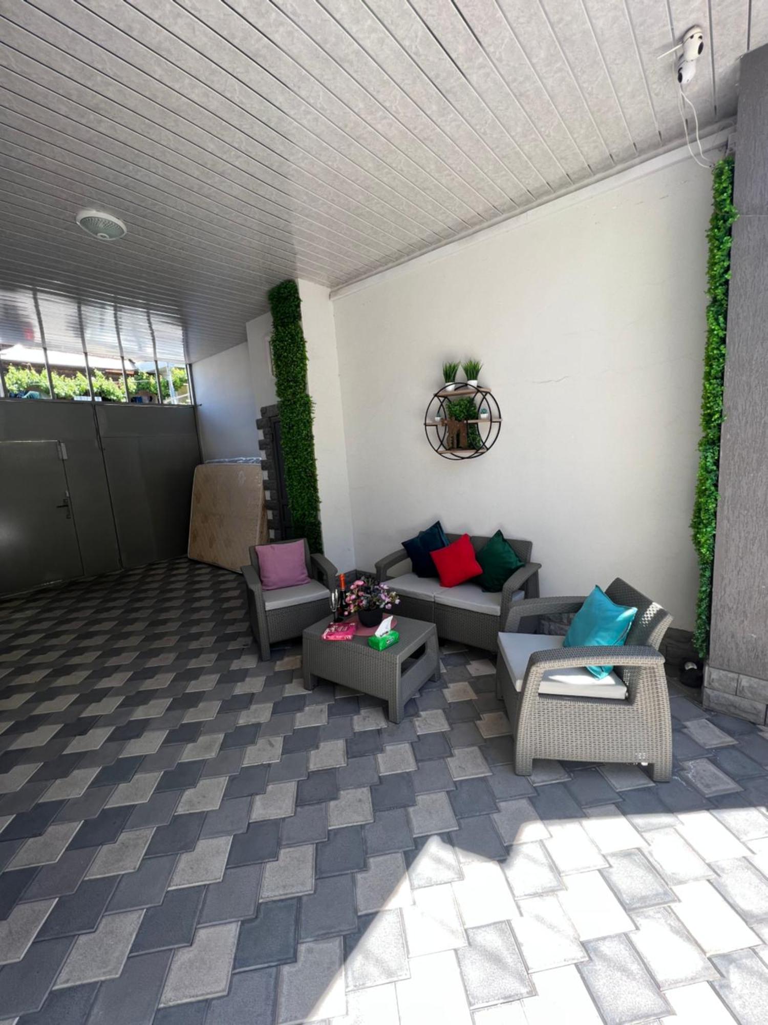 Cosy Apartment With Good Location Self Check In Jerevan Exteriör bild