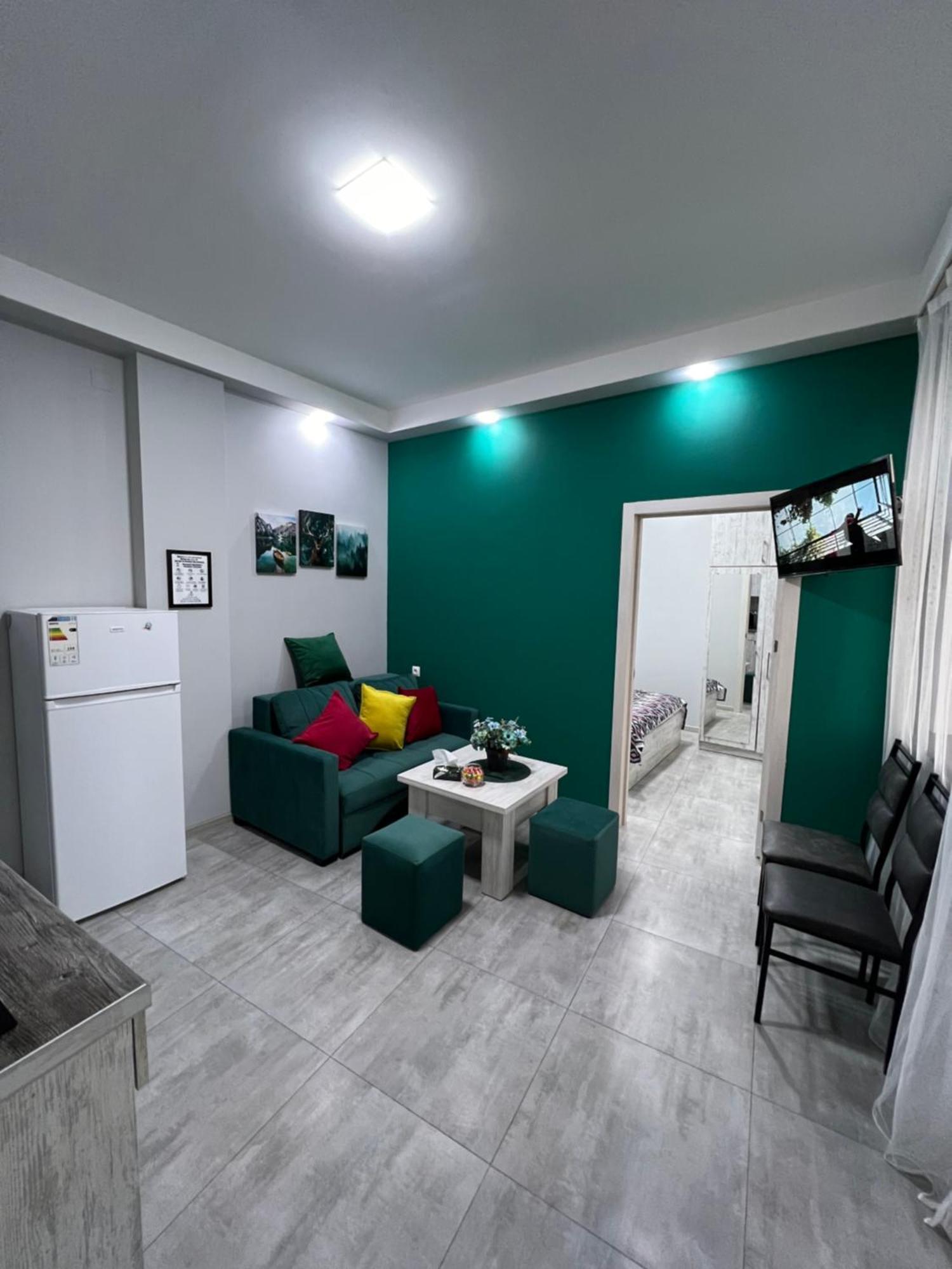 Cosy Apartment With Good Location Self Check In Jerevan Exteriör bild