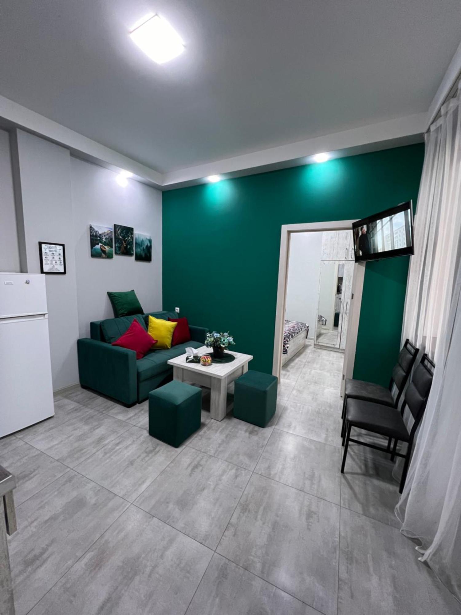 Cosy Apartment With Good Location Self Check In Jerevan Exteriör bild