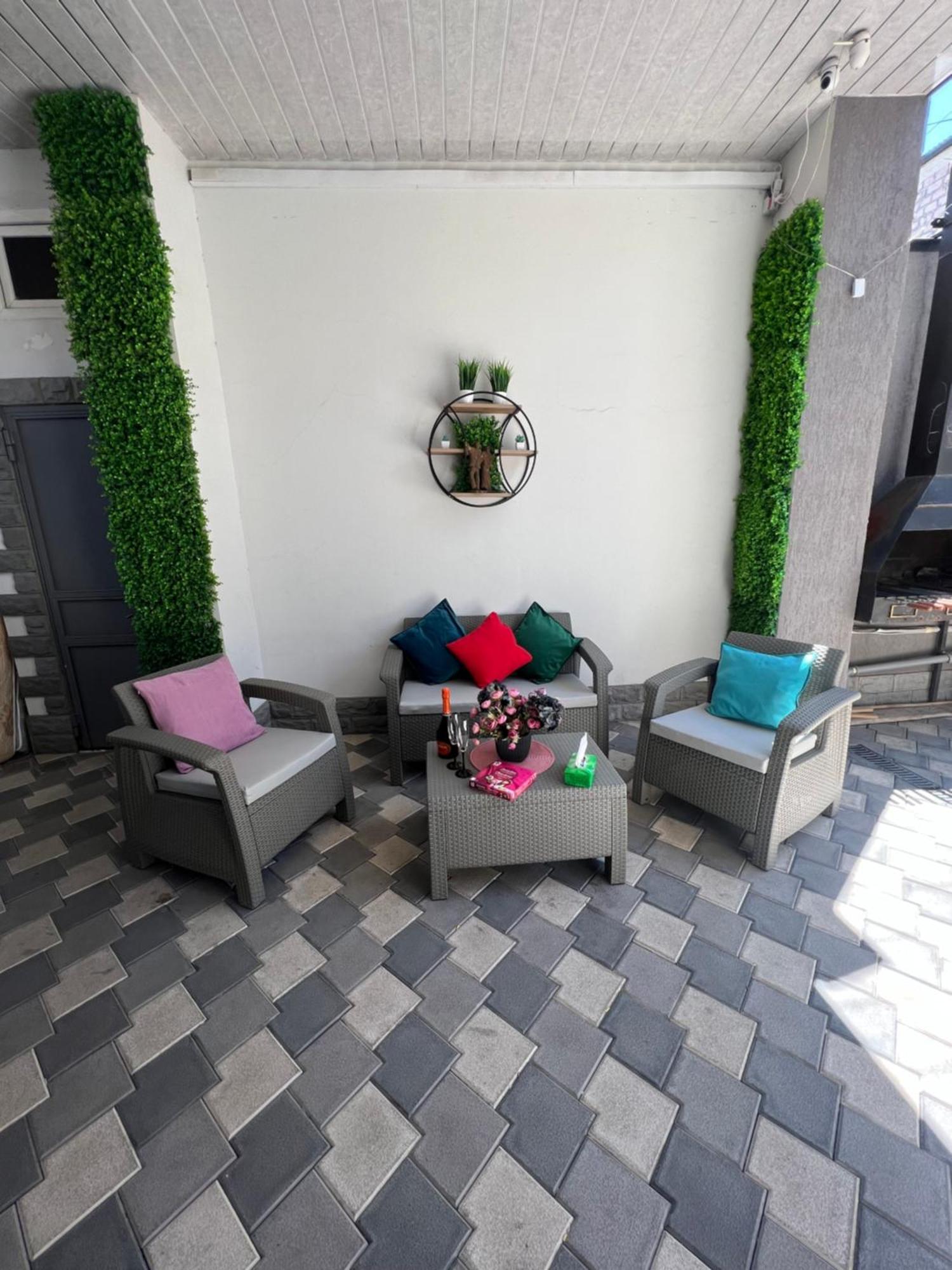 Cosy Apartment With Good Location Self Check In Jerevan Exteriör bild