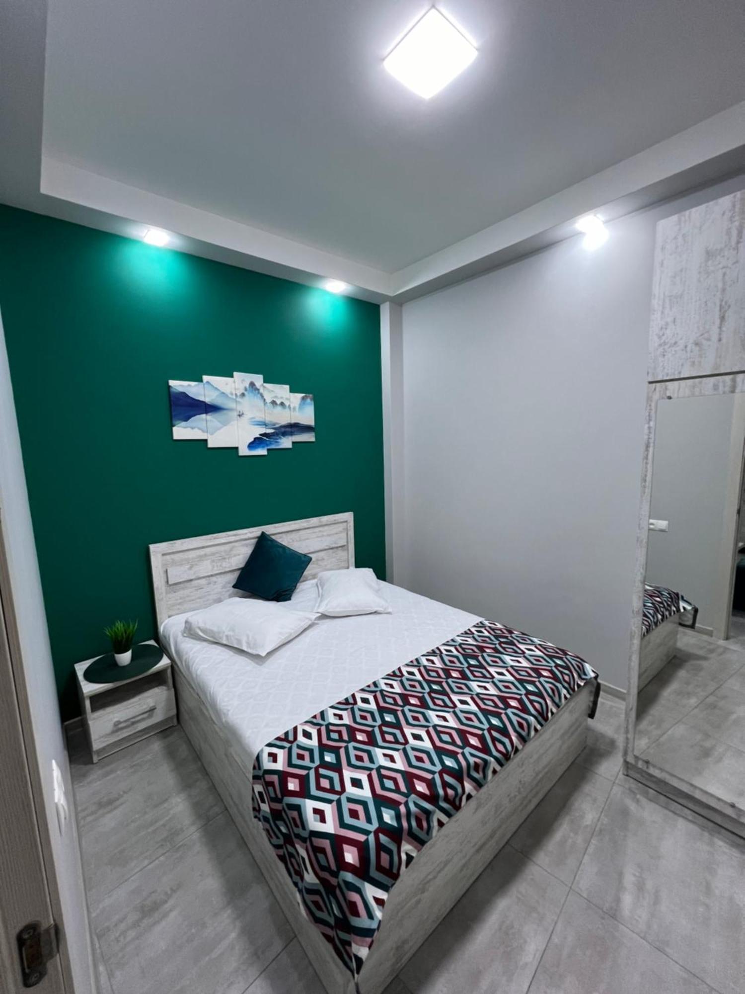 Cosy Apartment With Good Location Self Check In Jerevan Exteriör bild
