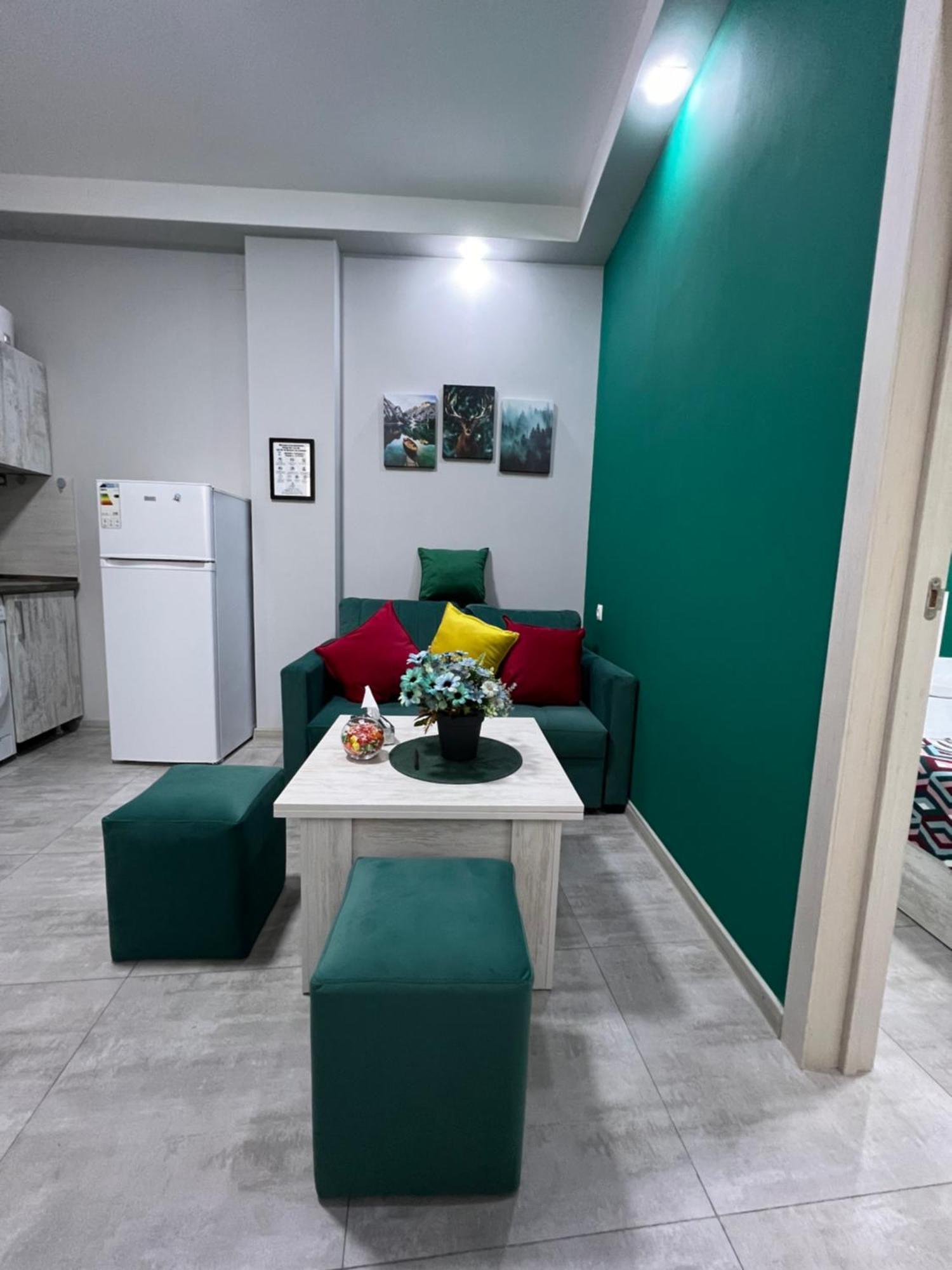 Cosy Apartment With Good Location Self Check In Jerevan Exteriör bild