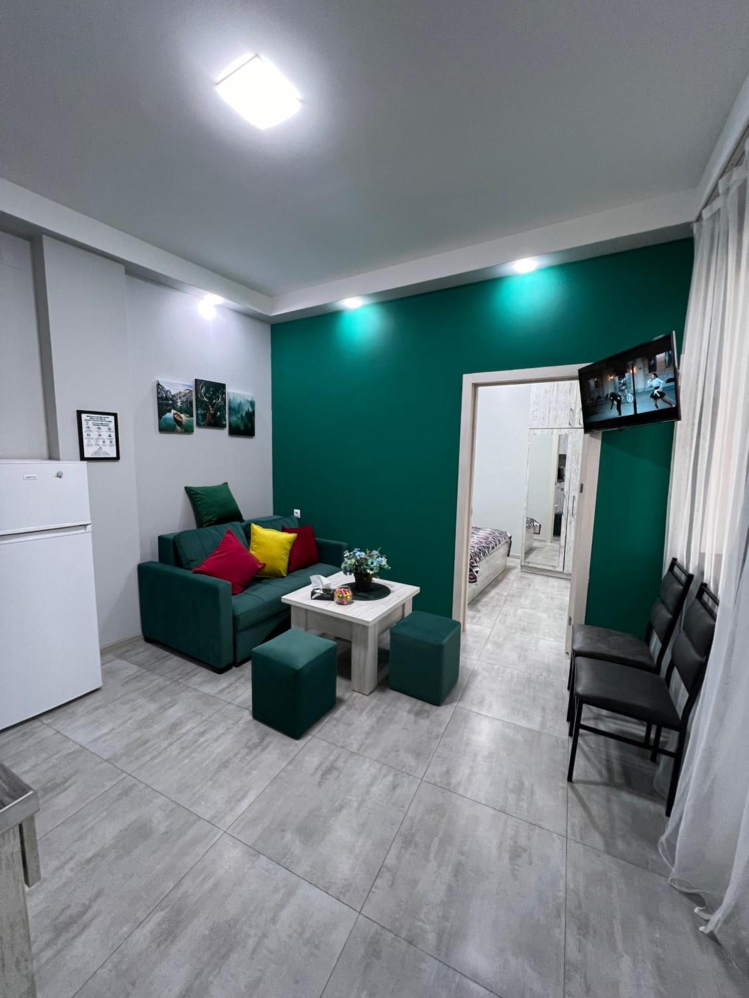 Cosy Apartment With Good Location Self Check In Jerevan Exteriör bild